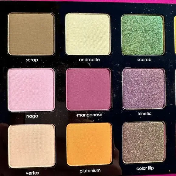 Natasha Denona Triochrome 15 Shade Eyeshadow Palette New in Box Large Pans Rare
